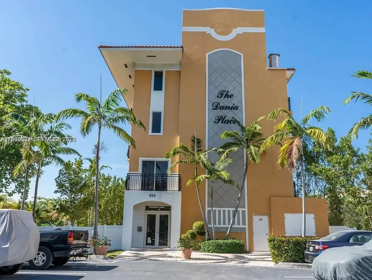 555 E Dania Beach Blvd #5, Dania Beach, FL 33004 - Image #1