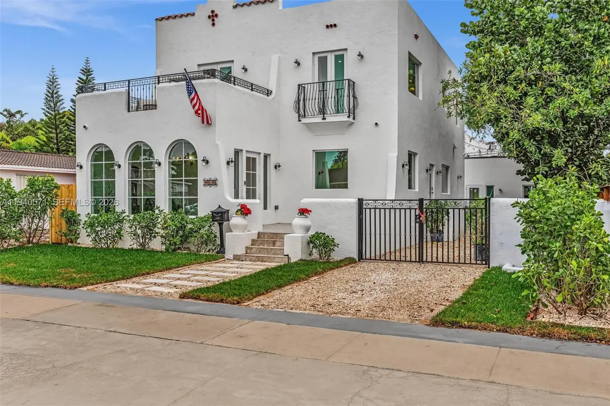 1636 SW 9th St, Miami, FL 33135 - #1