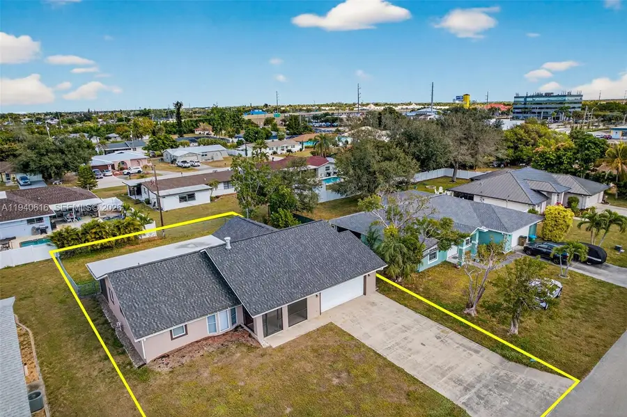 1425 SE 25 Ln, Cape Coral, FL 33904 - Image #3