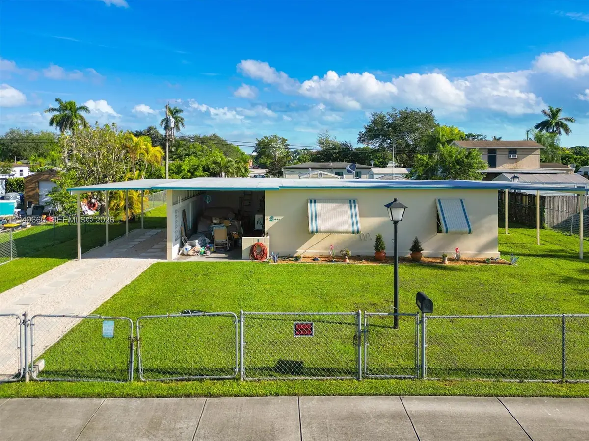 15445 Garfield Dr, Homestead, FL 33033 - Image #1
