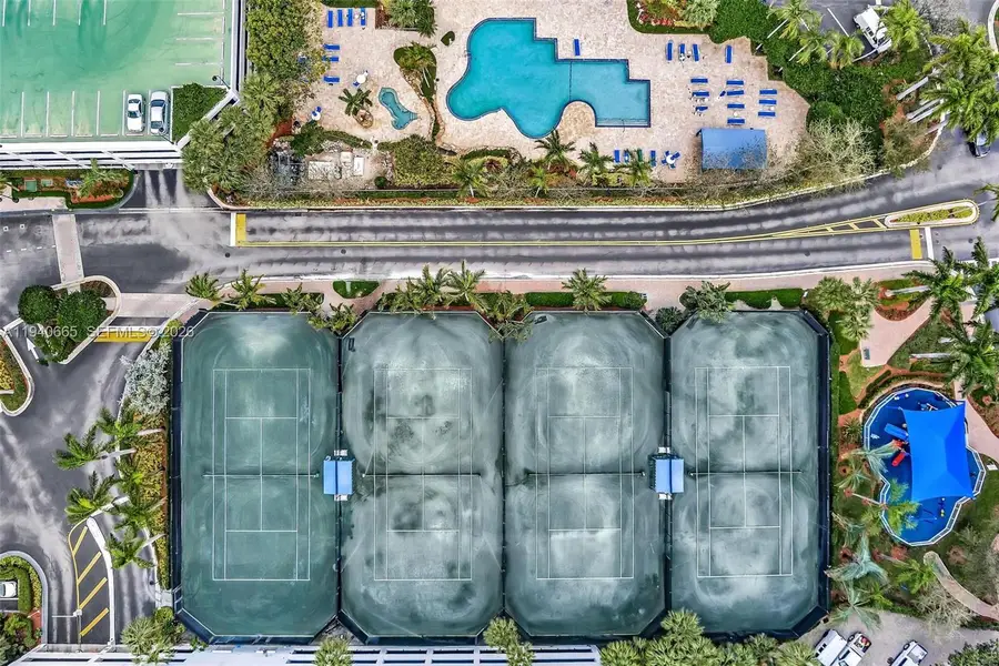 3530 Mystic Pointe Dr #411, Aventura, FL 33180 - Image #2