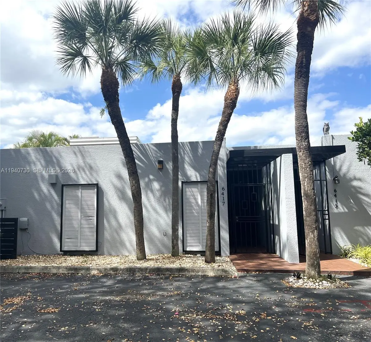 6417 Windmill Gate Rd, Miami Lakes, FL 33014 - Image #1