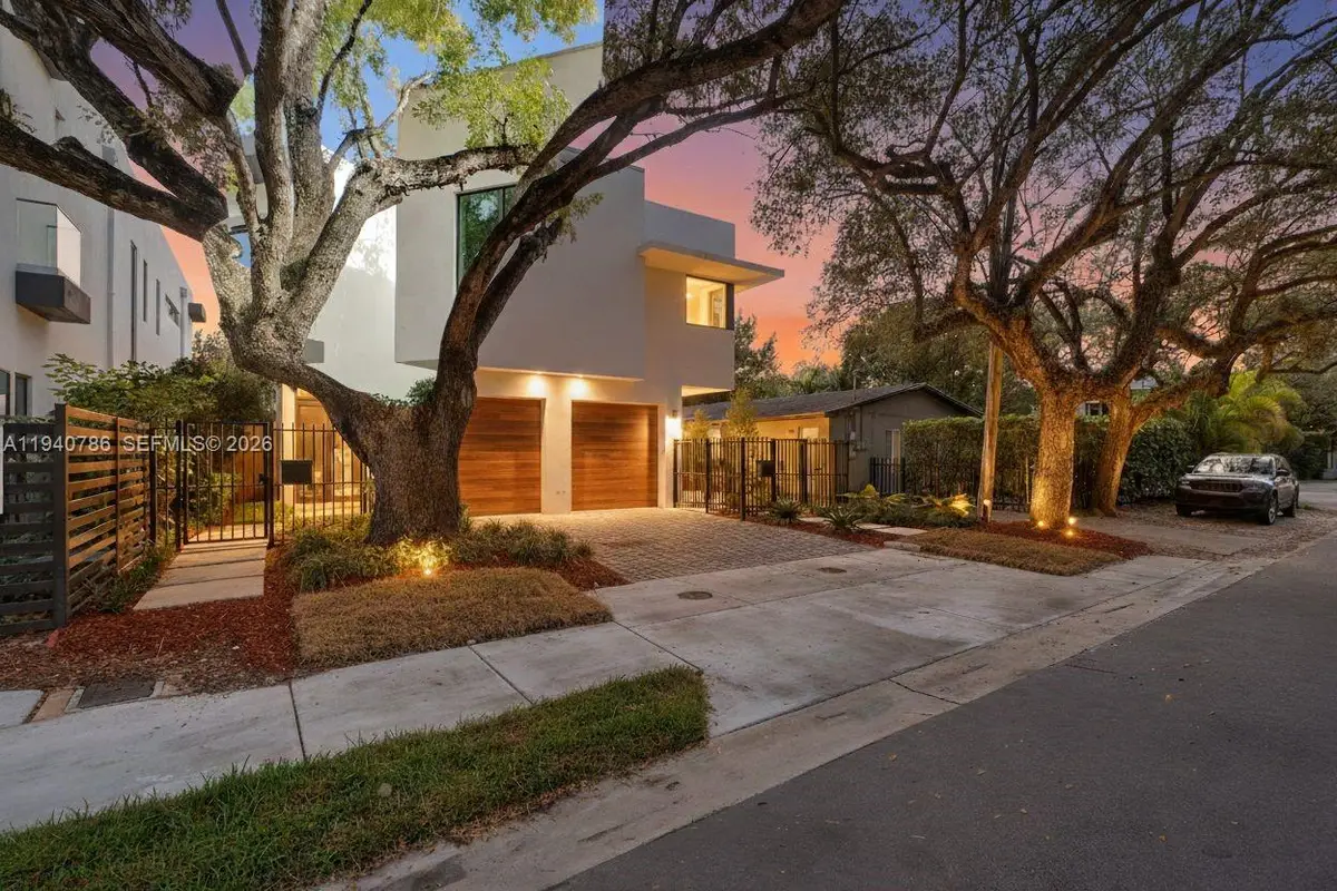 3073 Hibiscus St., Miami, FL 33133 - Image #1