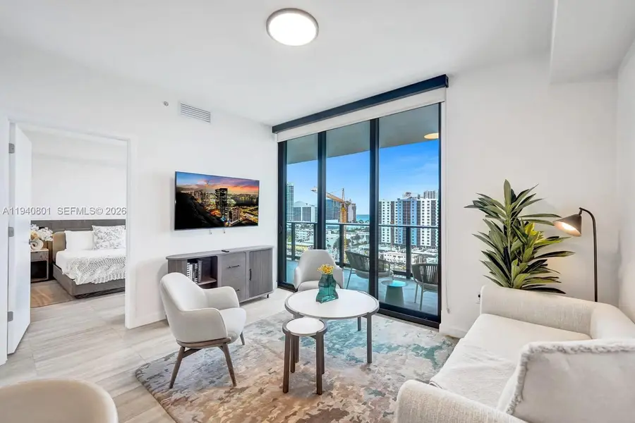 580 72nd #1004, Miami Beach, FL 33141 - Image #3