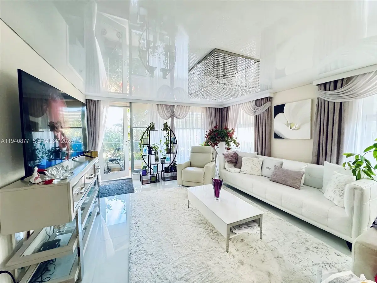 1912 S Ocean Dr #2C, Hallandale Beach, FL 33009 - Image #1