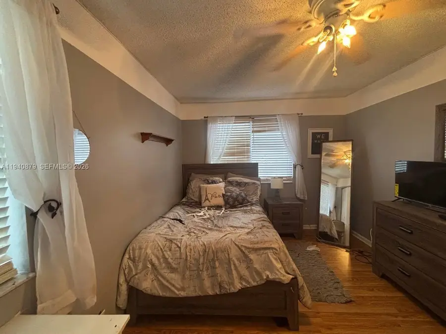 7390 S Pinewalk Dr S, Margate, FL 33063 - Image #3