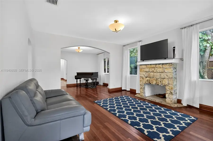 1852 SW 2nd Ave, Miami, FL 33129 - Image #3