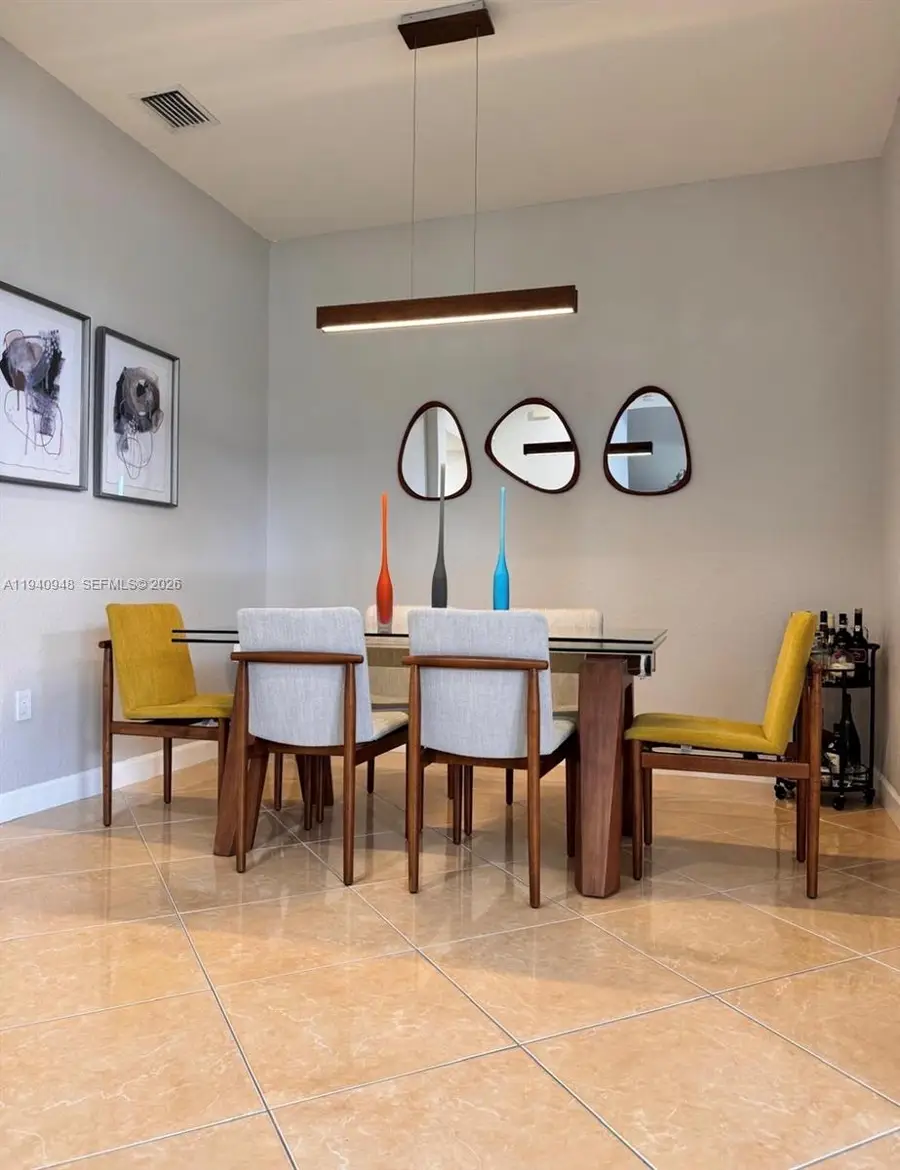 1501 SW 154th Ct, Miami, FL 33194 - Image #2