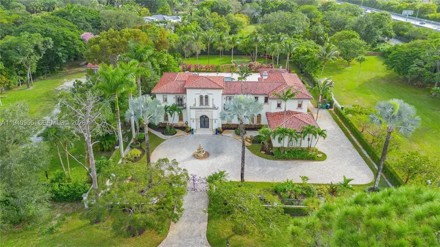 7538 SW 64th St, Miami, FL 33143 - Image #2