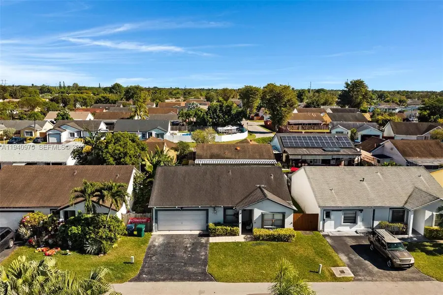 13525 SW 115th Pl, Miami, FL 33176 - Image #2