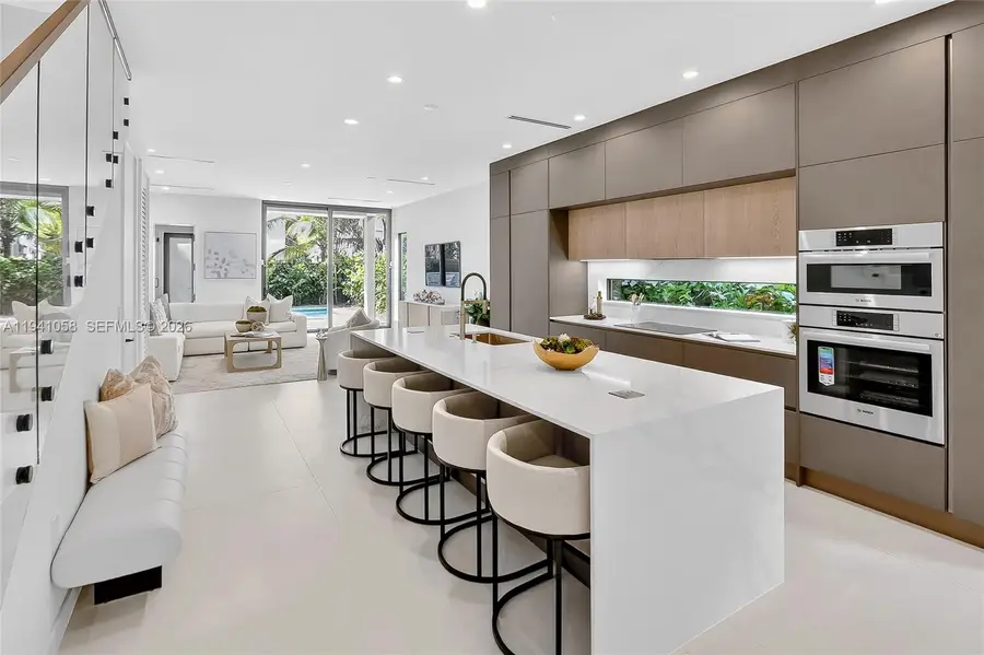 3084 Indiana St, Miami, FL 33133 - Image #2