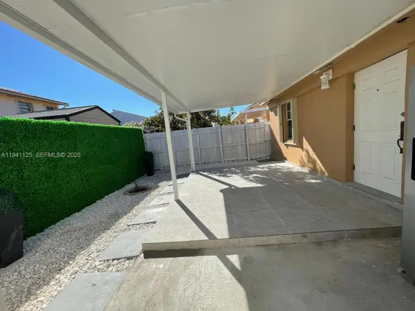 1017 SW 124th Ct, Miami, FL 33184