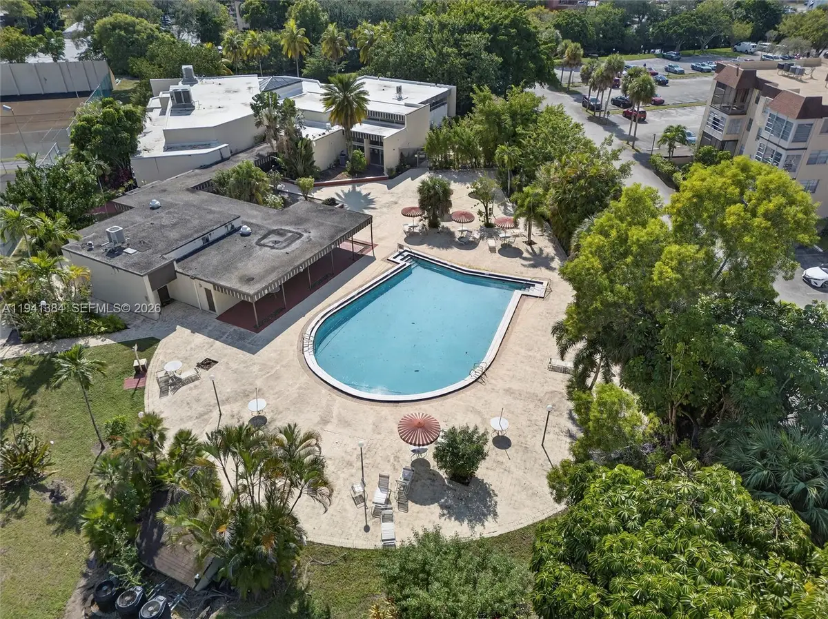 Address Withheld By Seller, Plantation, FL 33313 - Image #1