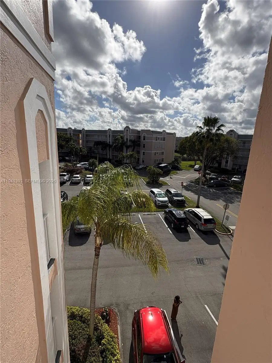 2602 NW 103rd Ave #401, Sunrise, FL 33322 - Image #2