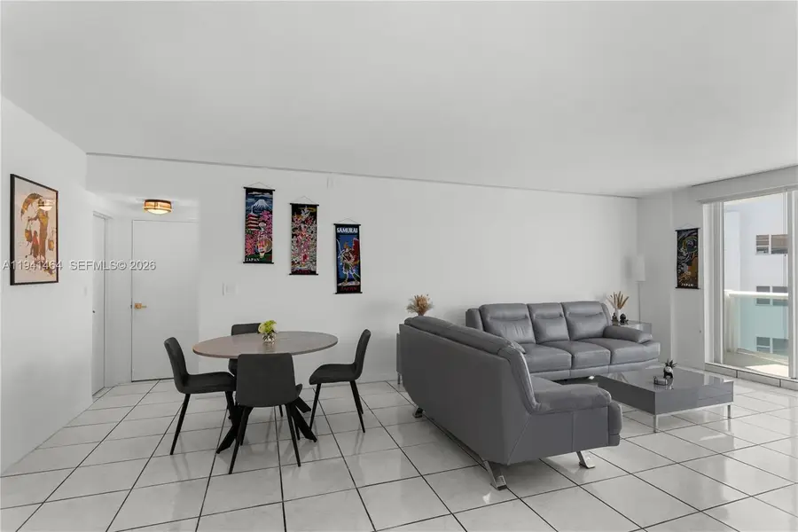 5001 Collins Ave #14C, Miami Beach, FL 33140 - Image #3