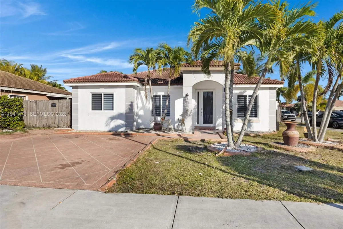 25265 SW 133rd Ave, Homestead, FL 33032 - Image #1