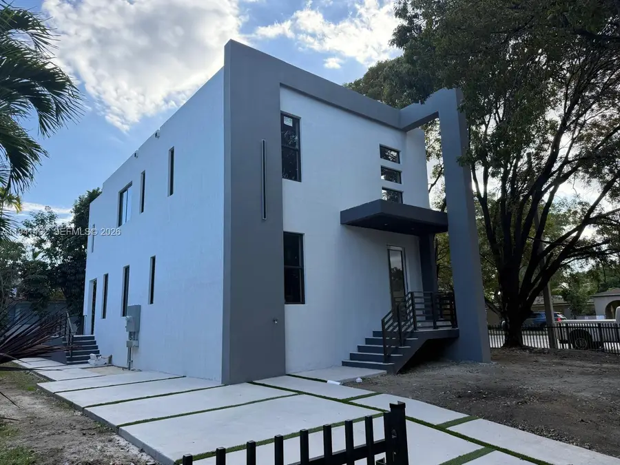 1644 NW 8th Ter, Miami, FL 33125 - Image #3