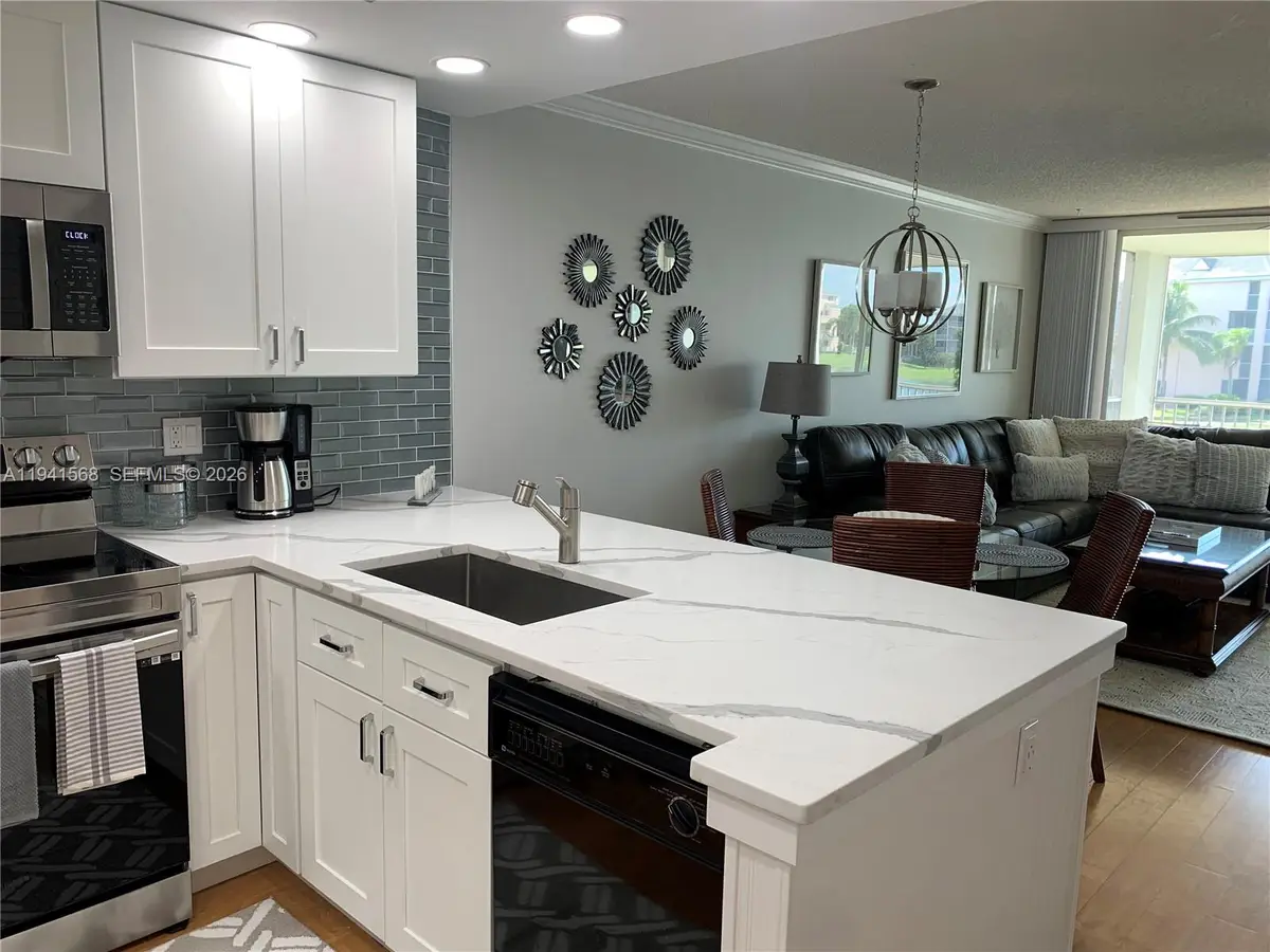 353 S Us Highway 1 #A202, Jupiter, FL 33477 - Image #1