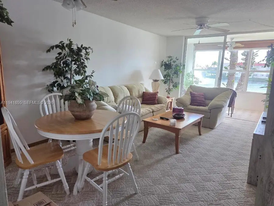 2950 W Sunrise Lakes Dr #208, Sunrise, FL 33322 - #2