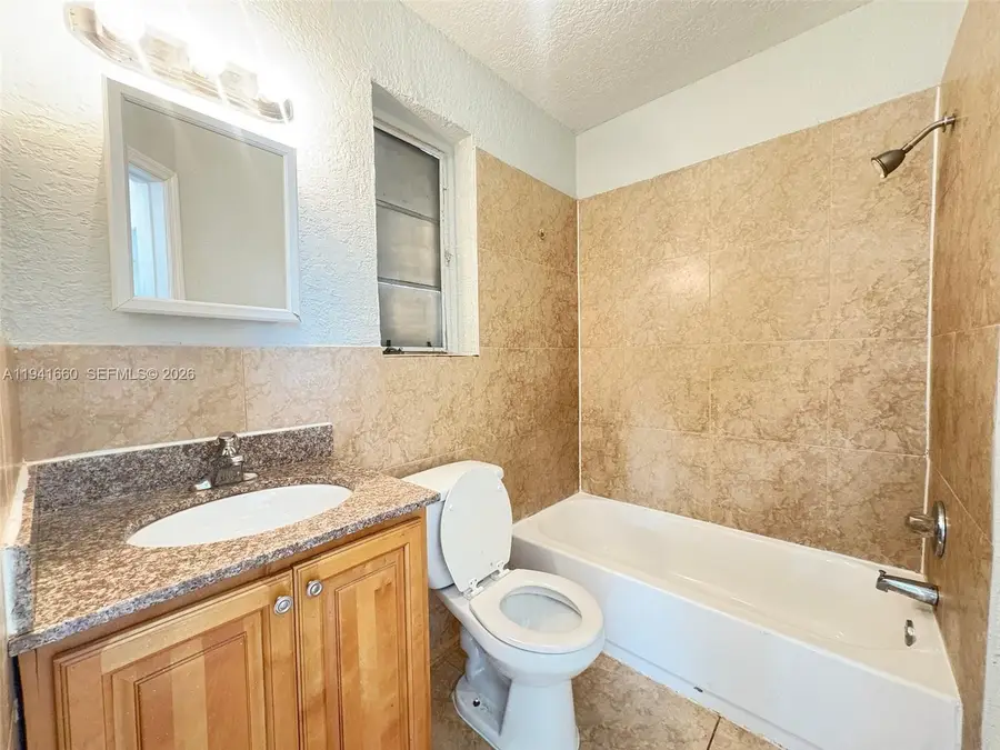 2525 N 23rd Ave, Hollywood, FL 33020 - Image #2