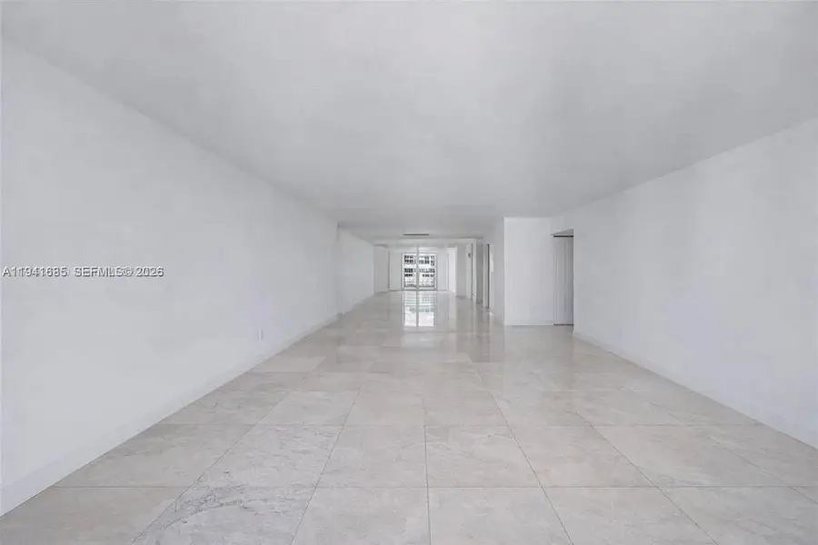 5701 Collins Ave #1415, Miami Beach, FL 33140 - Image #2