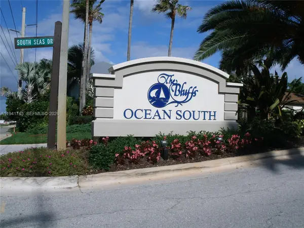 701 S Seas Dr #206, Jupiter, FL 33477