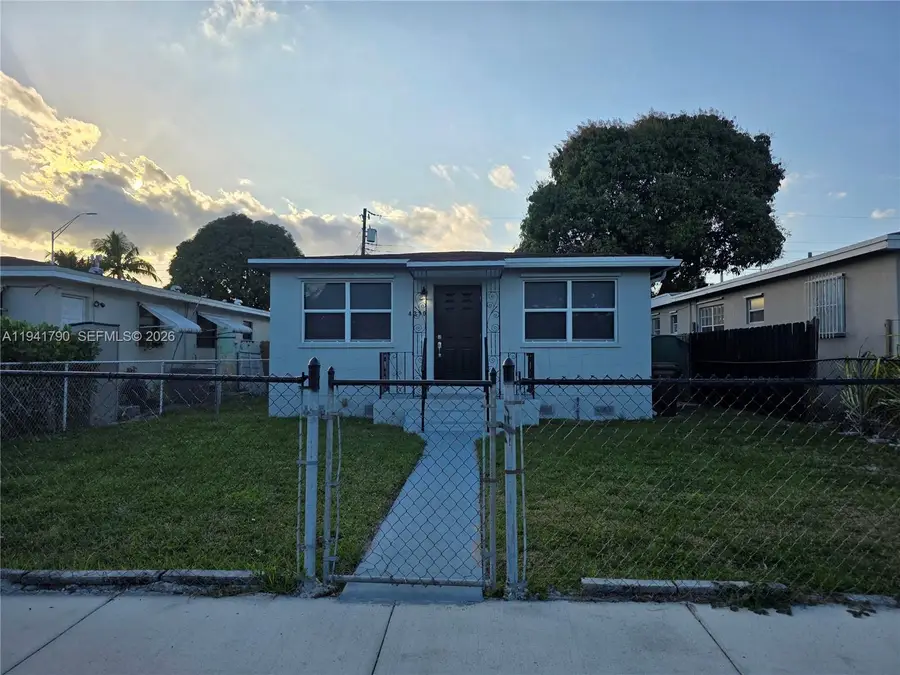 4310 E 9th Ln, Hialeah, FL 33013 - Image #3