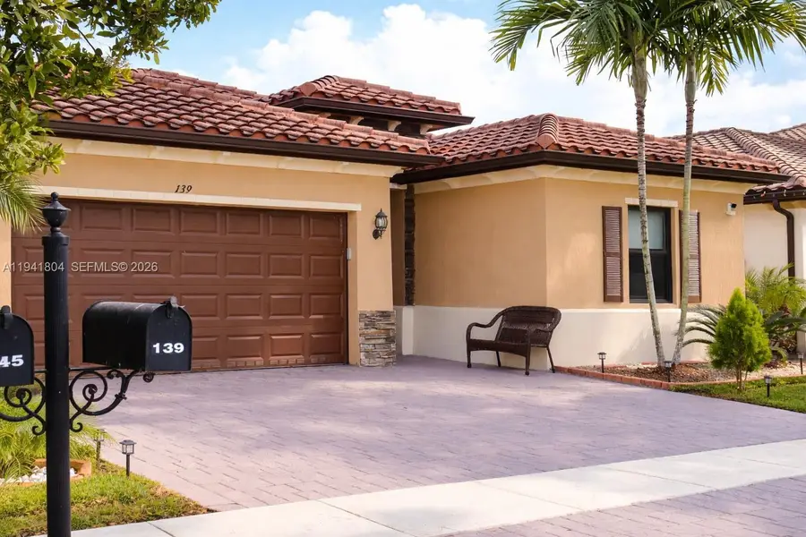 139 NE 26th Ter, Homestead, FL 33033 - Image #2