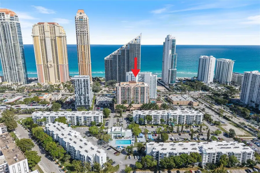 17555 Atlantic Blvd #902, Sunny Isles Beach, FL 33160 - Image #2