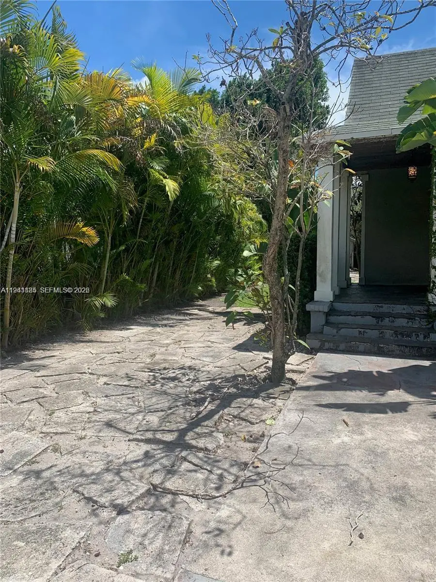 126 N 48th St, Miami, FL 33127 - Image #2