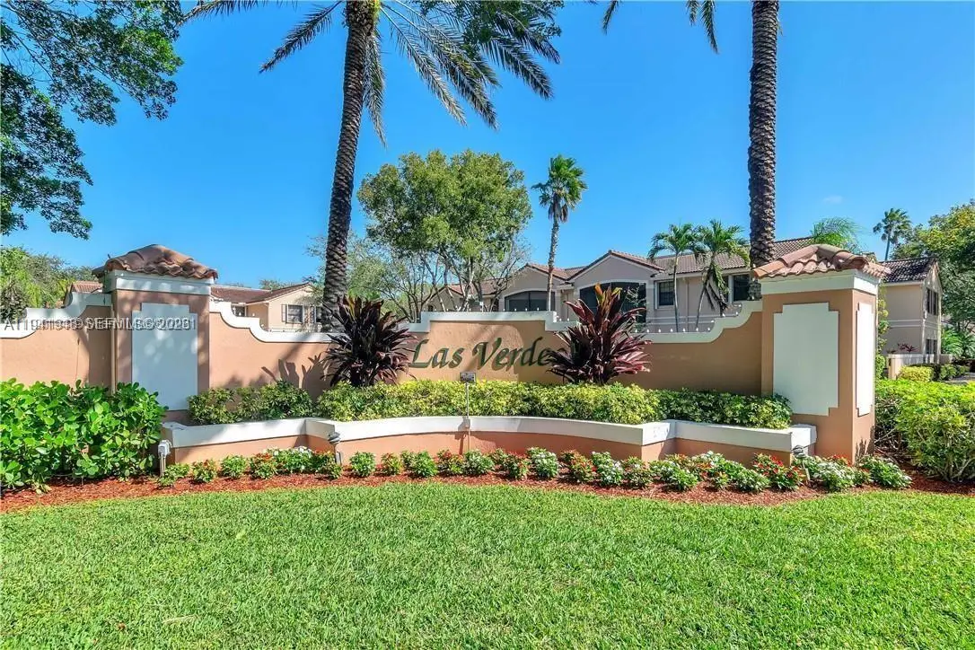 502 SW 158th Ter #203, Pembroke Pines, FL 33027 - Image #1