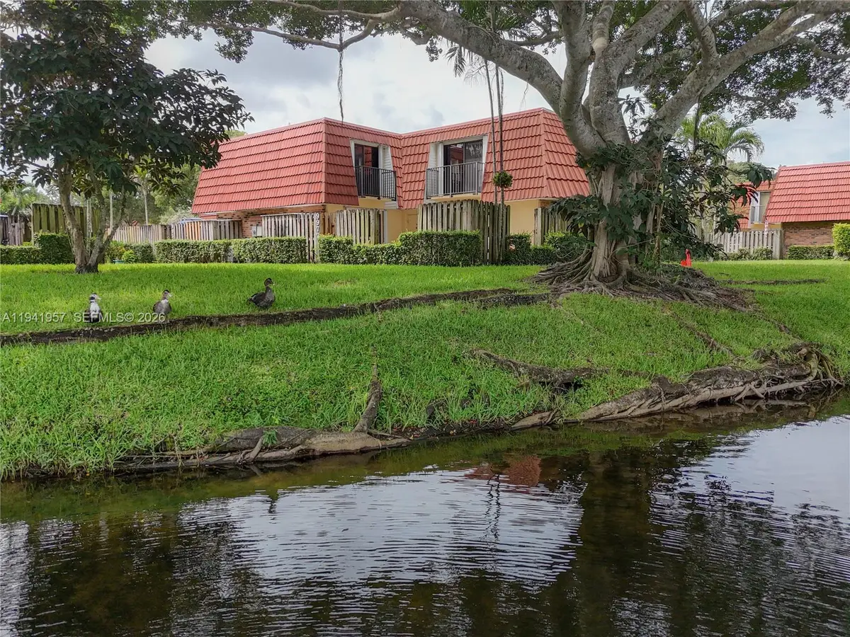 9977 NW 6th Ct #9977, Plantation, FL 33324 - Image #1