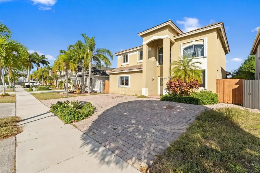 16301 SW 70th St, Miami, FL 33193 - Image #2