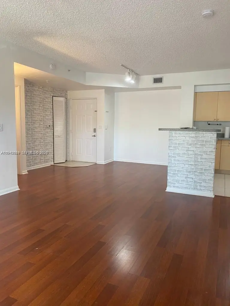 Address Withheld By Seller, Tamarac, FL 33321 - Image #2