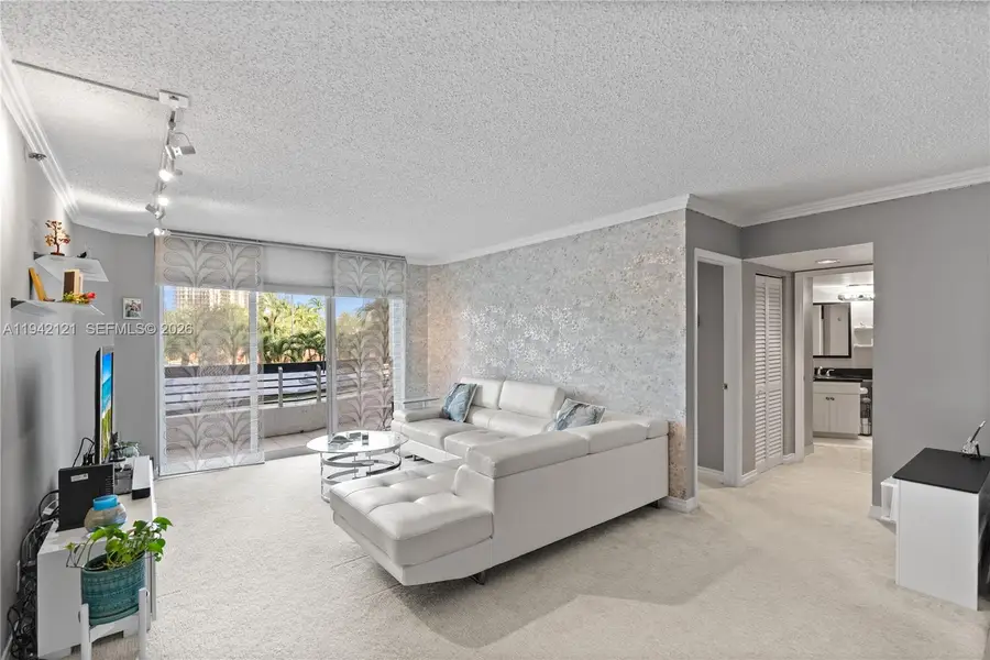 3600 Mystic Pointe Dr #309, Aventura, FL 33180 - Image #2