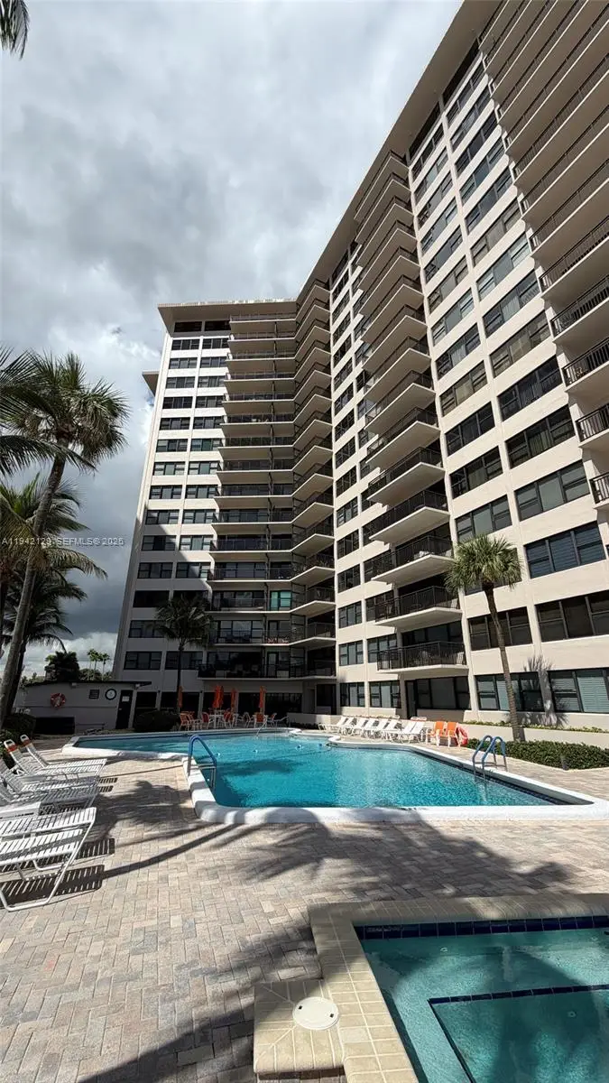 3800 Galt Ocean Dr #1414, Fort Lauderdale, FL 33308 - Image #2