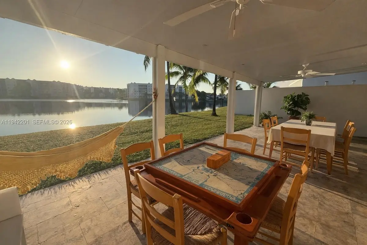 6301 NW 109th Ave, Doral, FL 33178 - Image #1