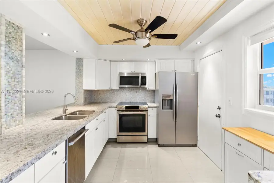 301 NE 14th Ave #601, Hallandale Beach, FL 33009 - Image #2