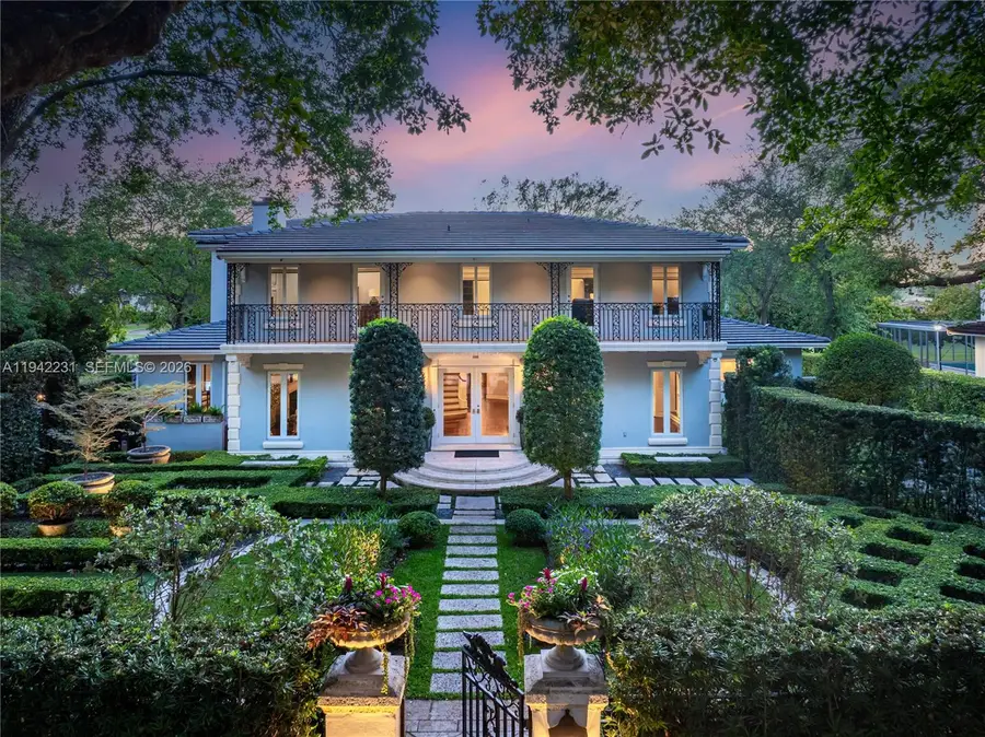 3916 Granada Blvd, Coral Gables, FL 33134 - Image #2