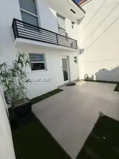 1955 NE 123rd St, North Miami, FL 33181 - Image #2