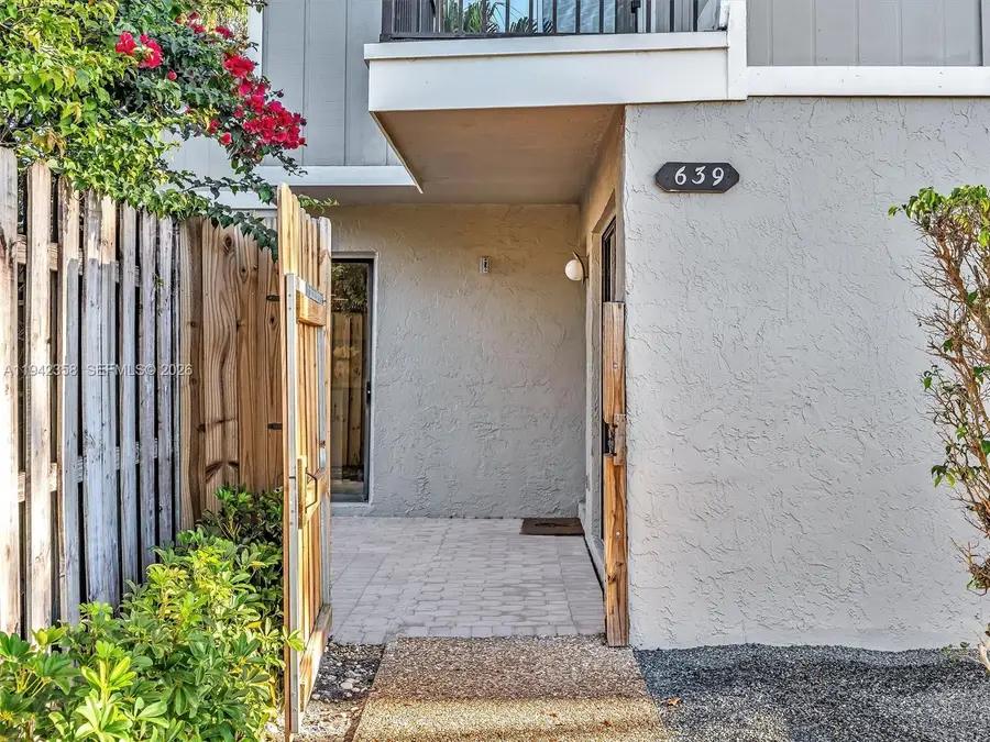 639 NW 132nd Ter, Plantation, FL 33325 - Image #2