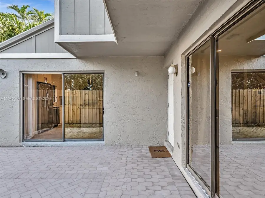 639 NW 132nd Ter, Plantation, FL 33325 - Image #3