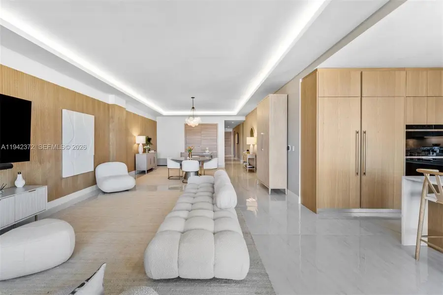 515 Valencia Ave #1103, Coral Gables, FL 33134 - Image #2