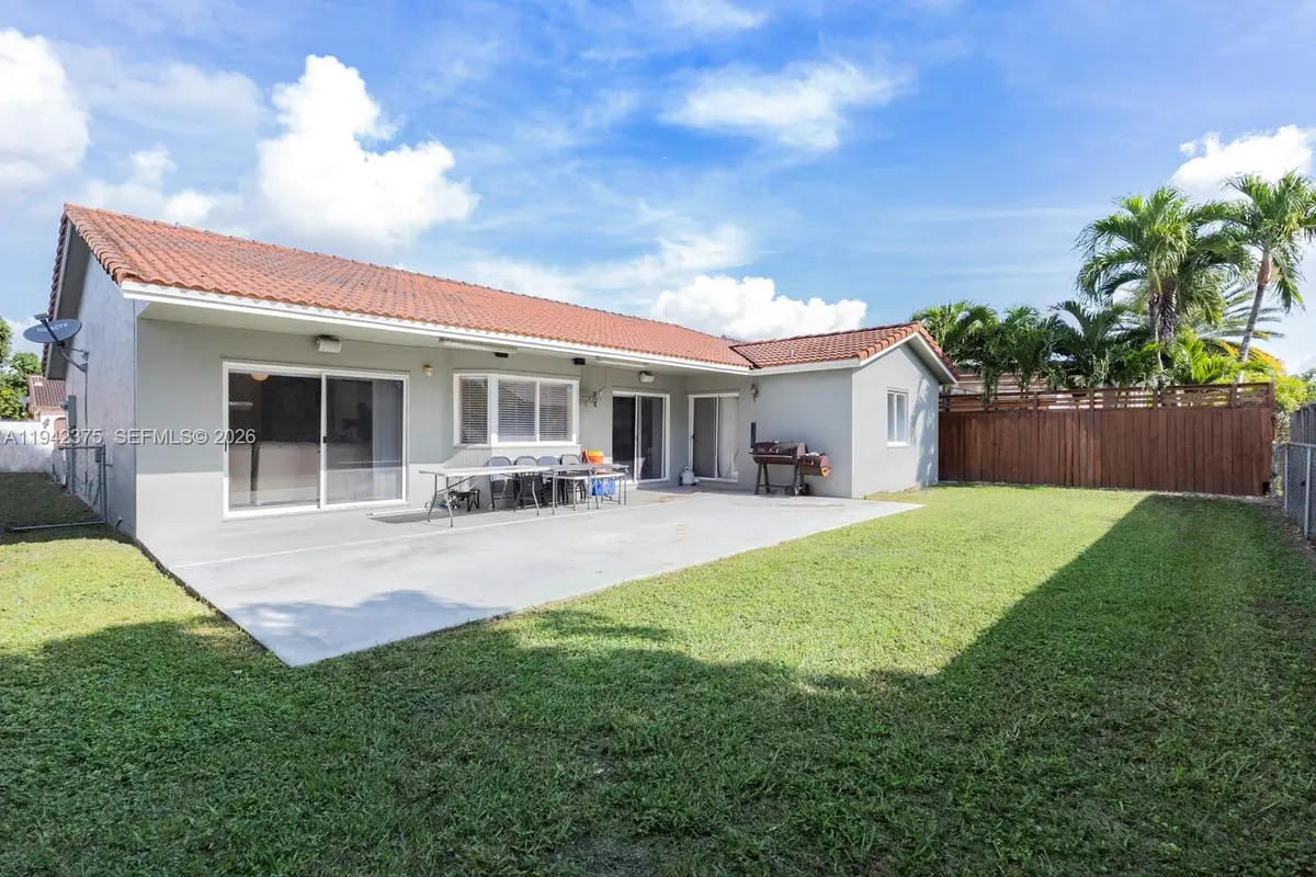 15286 SW 178th Ter, Miami, FL 33187 - Image #1