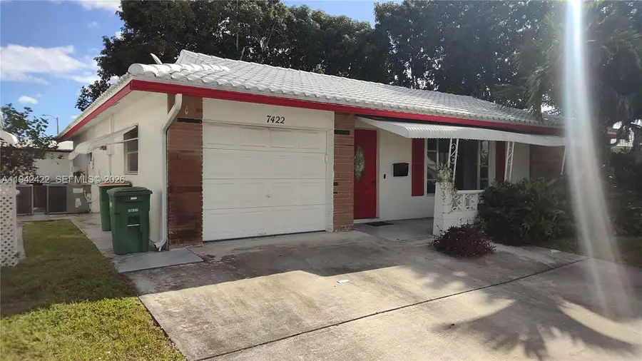 7422 NW 70th Ave, Tamarac, FL 33321 - Image #3