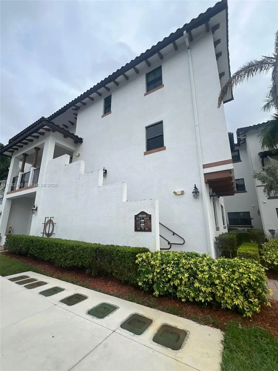 10630 NW 88th St #201, Doral, FL 33178 - Image #2