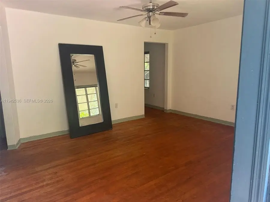 12110 NE 11th Pl, North Miami, FL 33161 - Image #3