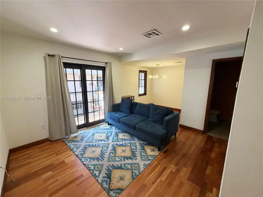 231 Majorca Ave #C, Coral Gables, FL 33134 - Image #3