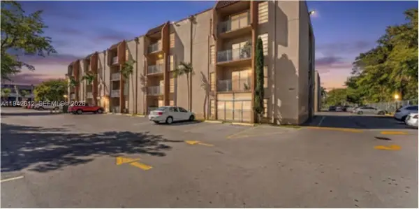 4841 NW 7th St #303-4, Miami, FL 33126