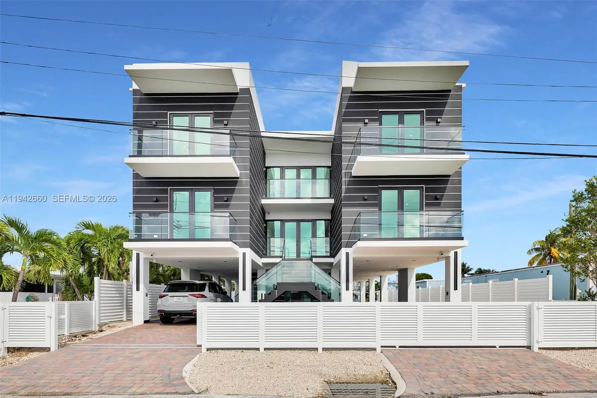 141 Grassy Rd, Key Largo, FL 33037 - #1
